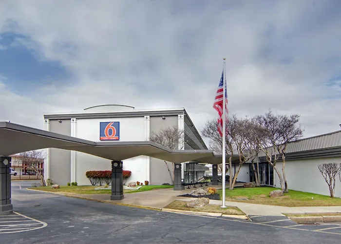 Motel 6 Mesquite, Tx Town East