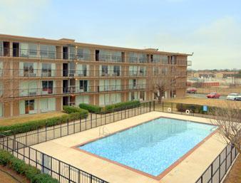 6 Mesquite, Tx Town East 2*